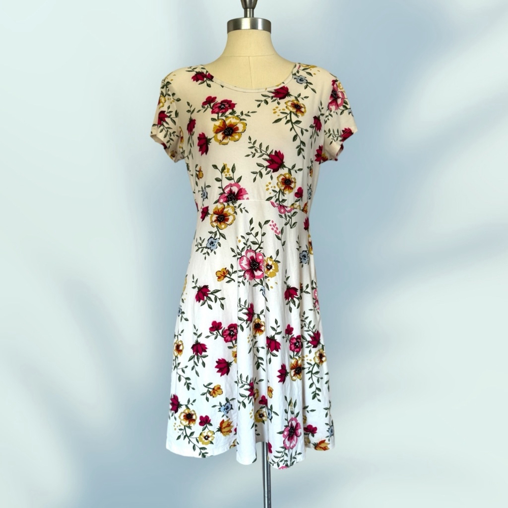 BOBBIE BROOKS womens white with colored floral dress with lace cutout